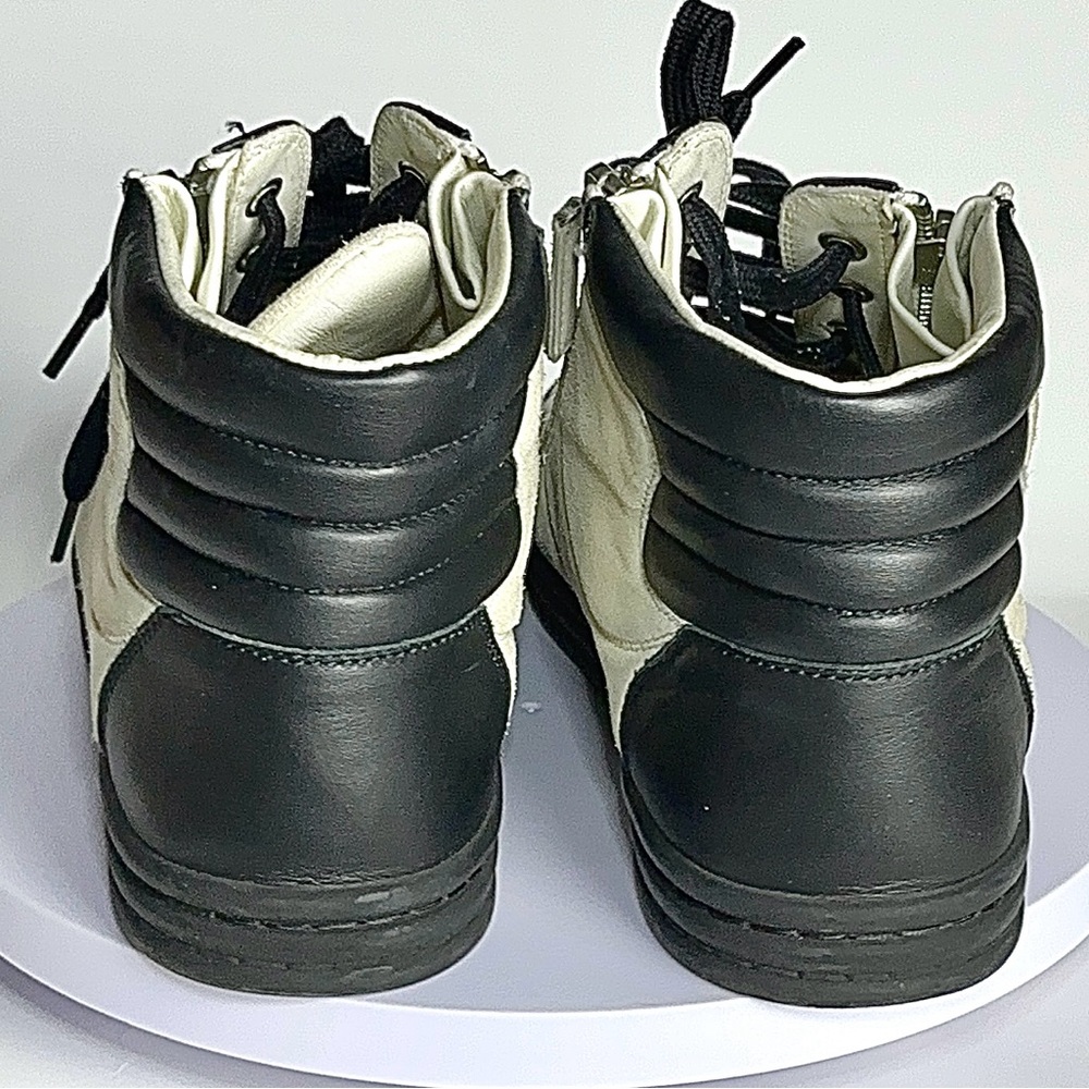 CHANEL Black & Cream High-Top Sneakers Size 38.5 Leather Suede Side Zip US 8 - Picture 8 of 8